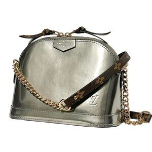 LOUIS VUITTON Patent Monogram Miroir Mirror Mini Alma 2 Way Shoulder Bag Leather